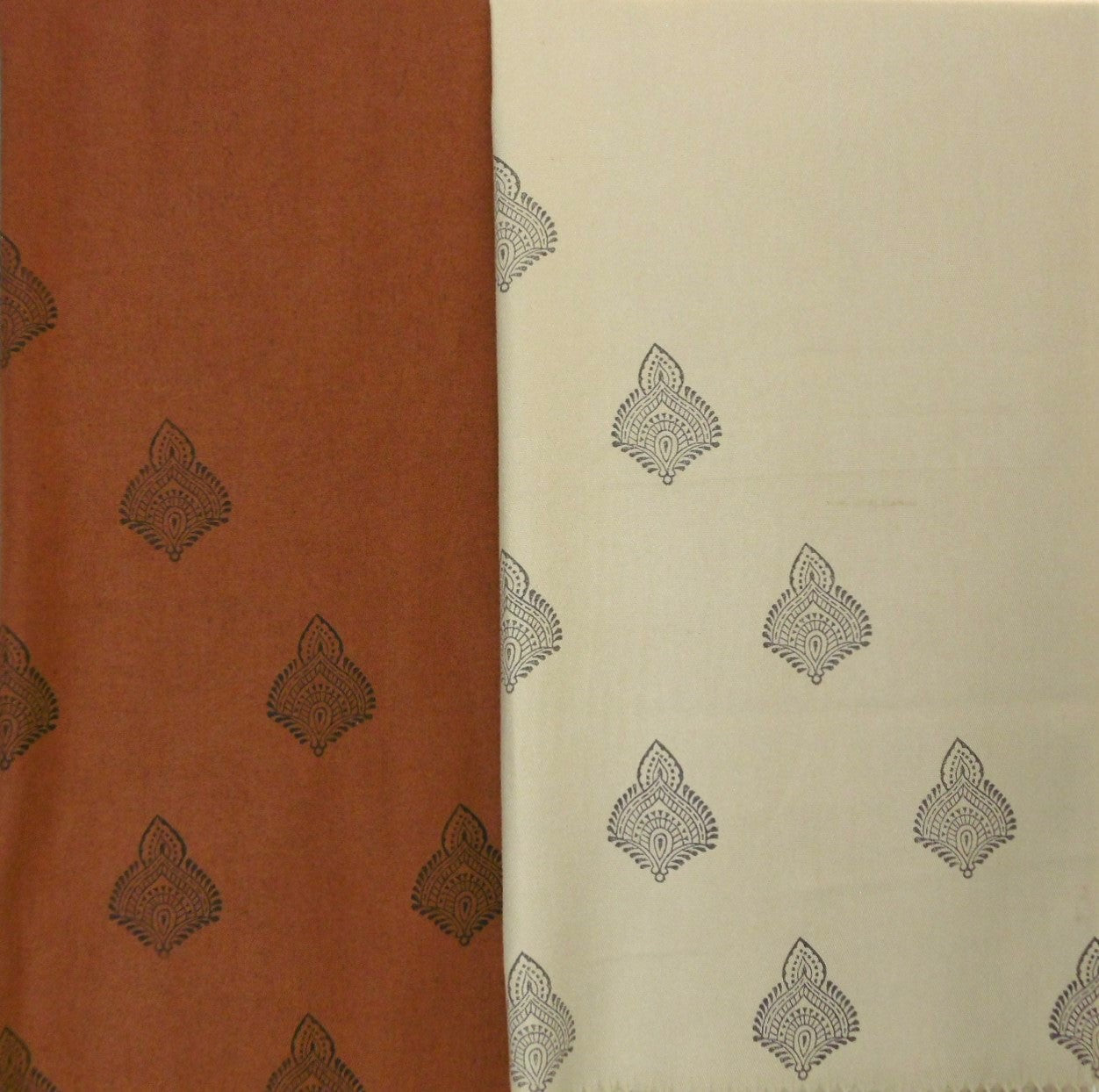 Hand Block Printed Cashmere Blend Light Shawl - Riwayat
